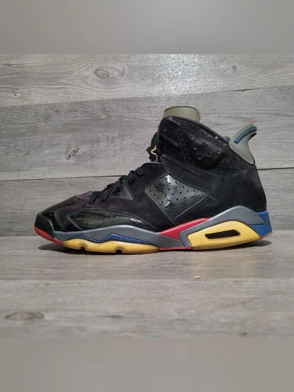 Jordan deep cushioned